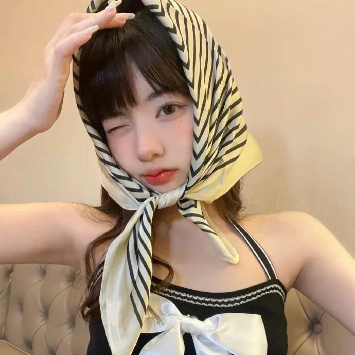就爱你的谎